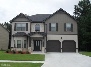 3409 Lake End Dr, Loganville, GA 30052