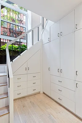 Sold by Corcoran | media 16