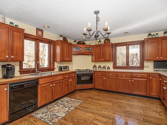 2nd image of 36242 Shining Tree Ln