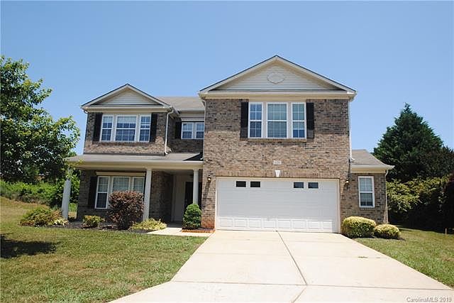 1st image of 120 Kendrick Farm Dr
