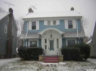 3300 Silsby Rd, Cleveland Heights, OH 44118