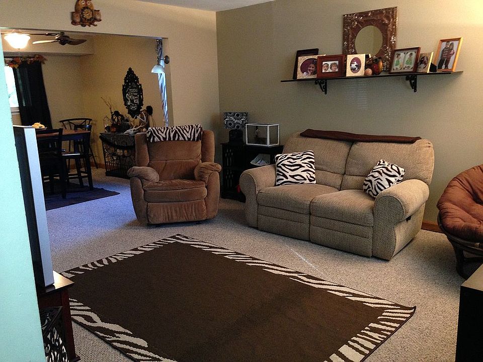 1st image of 12 Wyndham Ct