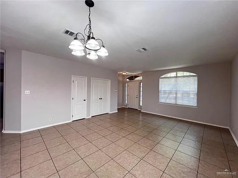 3303 San Sebastian St — Photo 6