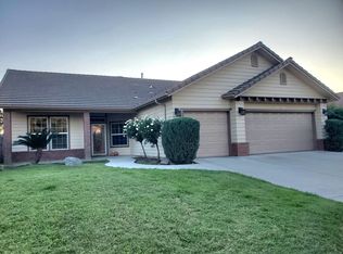 2447 S Beech Dr, Visalia, CA 93292