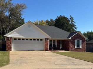 88 N Hills Dr, Greenbrier, AR 72058
