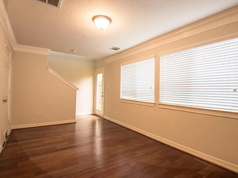 3002 Clearview Cir — Photo 18