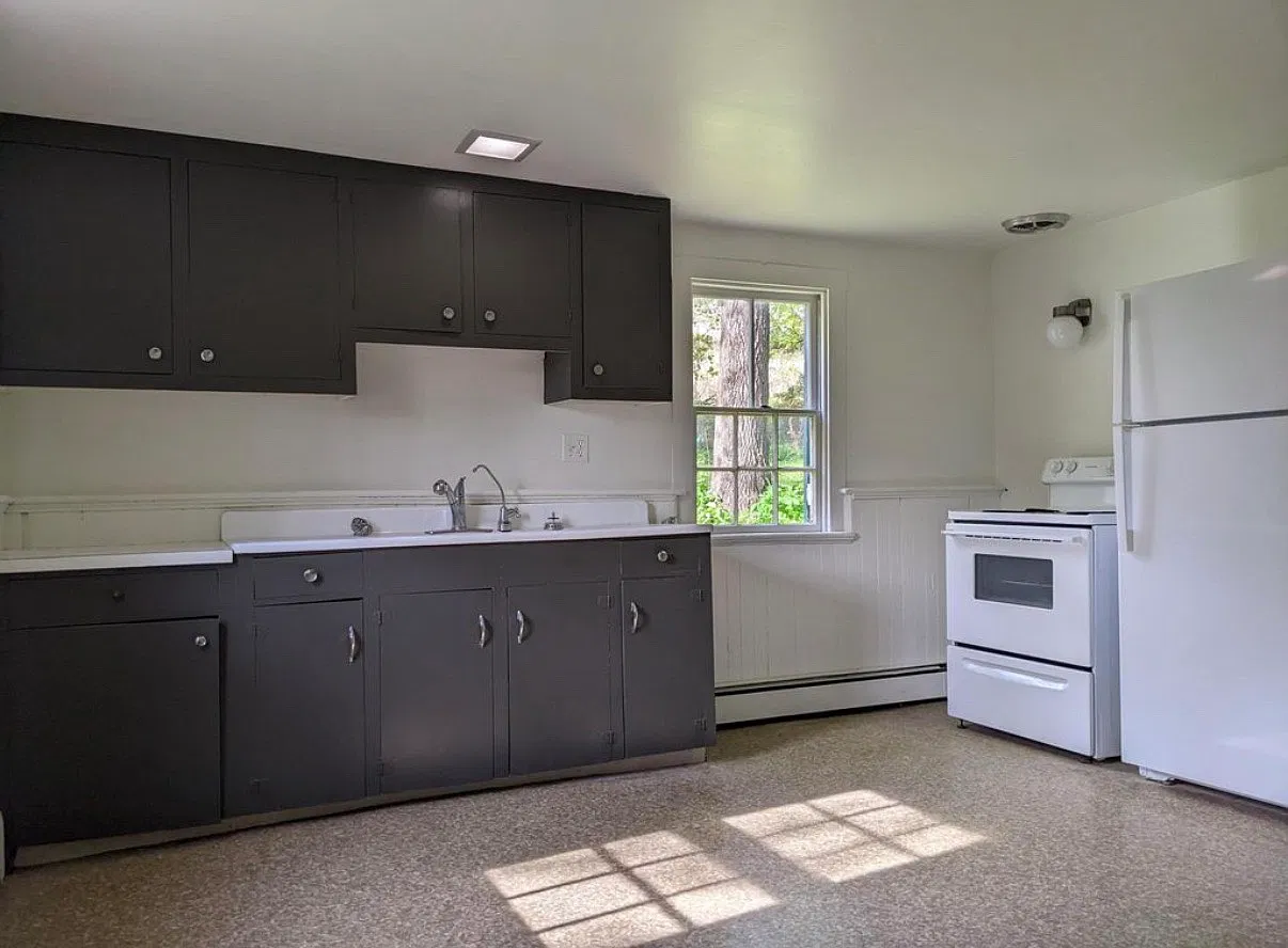 2 bed, $1,250 — Photo 2