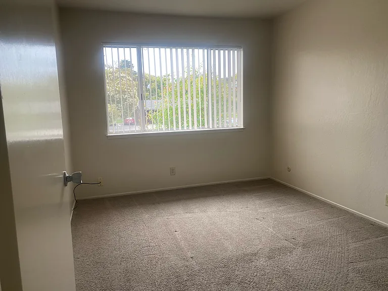 Capitola Hill Apartments — Photo 7