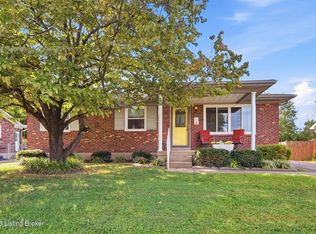 2604 Alps Rd, Louisville, KY 40216