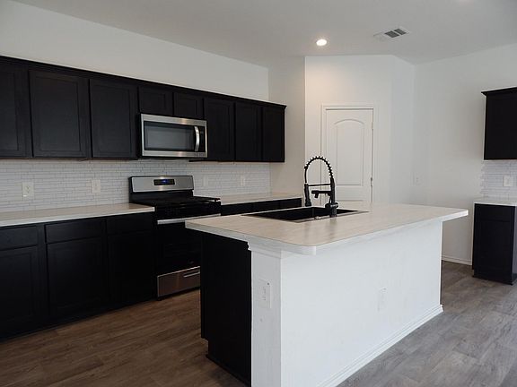 4th image of 14568 Lily Plains Dr