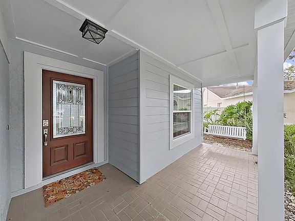 4th image of 2348 ASAPH COURT