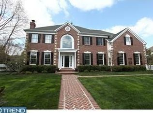 907 Madison Dr, Malvern, PA 19355