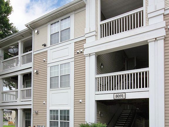 3rd image of 8091 Lacy Dr #37