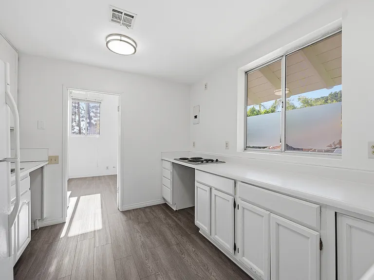 4500 Yorkfield Ct — Photo 39