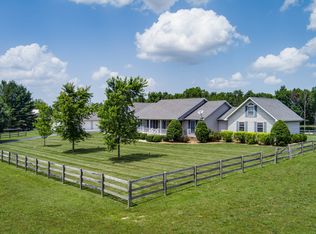 1130 Old Martha Washington Rd, Clarkrange, TN 38553