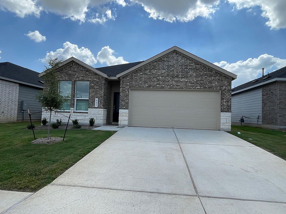 1st image of 441 Sormonne Loop