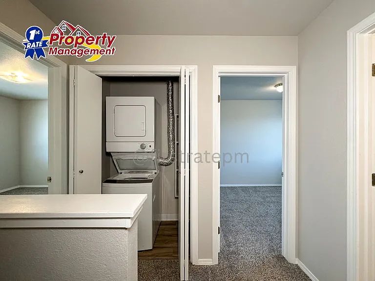 2062 N Gladewater Ave — Photo 9