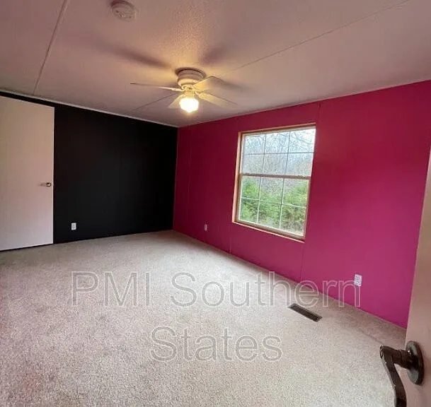 1374 Meadowlark Ln — Photo 13