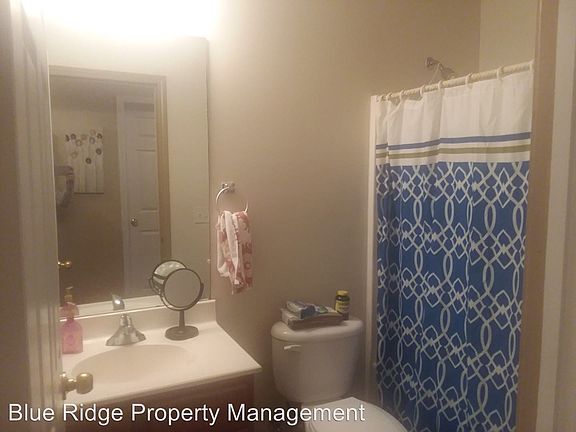 5th image of 101 Judd Ln