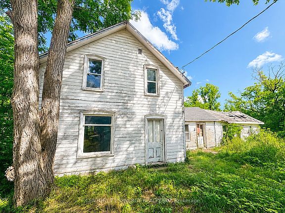 3rd image of 30 Kitley South Elmsley Townline Rd