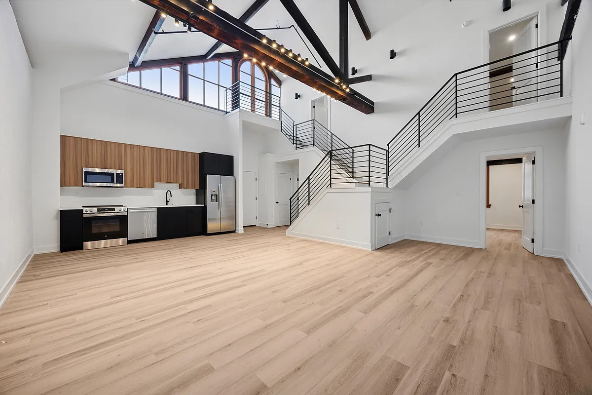 Building Photo - The Mifflin