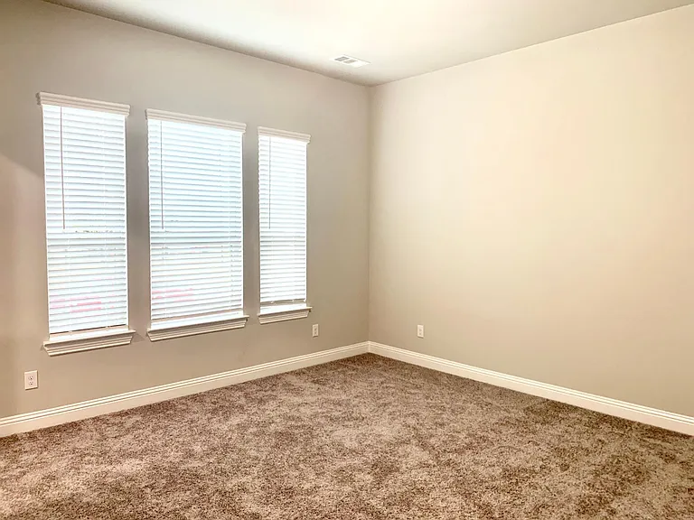 17644 Bottlebrush Dr — Photo 9