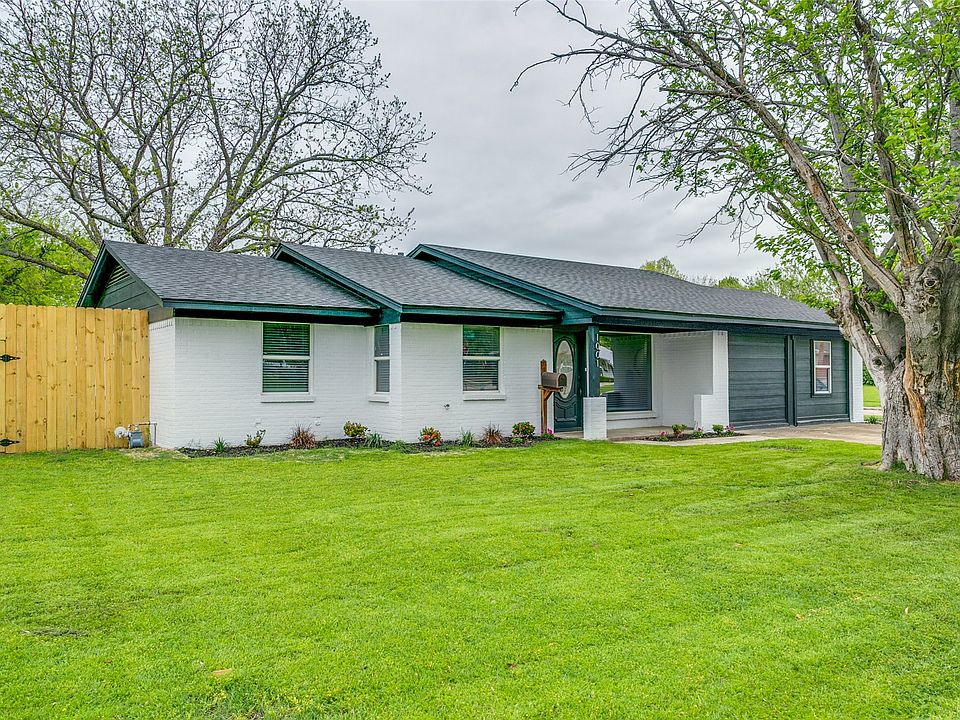 1st image of 1001 Shadow Wood Ln