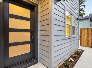 5555 SE Steele St #B, Portland, OR 97206