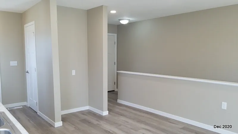 2 bed, 1052 sqft, $1,100 — Photo 3