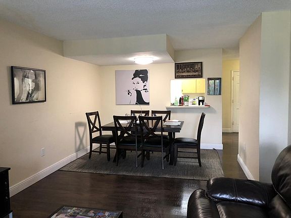 4th image of 9365 Fontainebleau Blvd #205