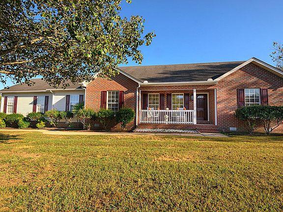 3rd image of 408 Meadowlark Dr