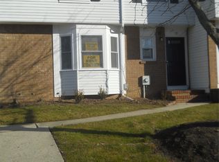 19 Dogwood Ct, Sayreville, NJ 08872