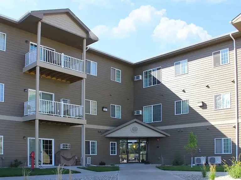 Prairie Village Apartments — Photo 2
