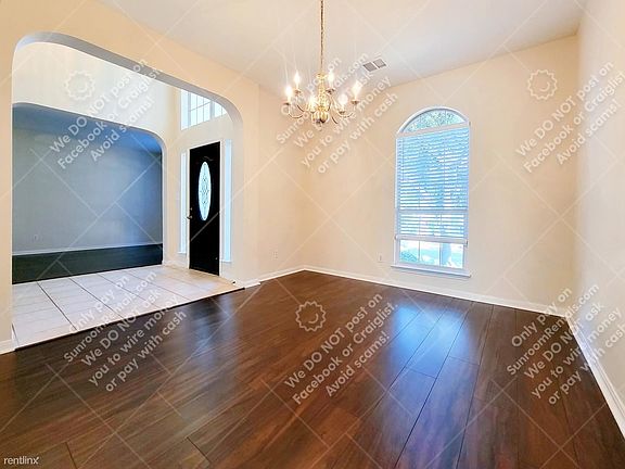 5th image of 11200 Savin Hill Ln