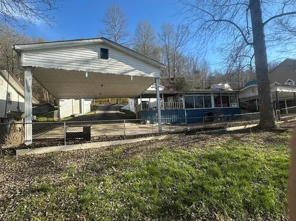 2991 Johnson Chapel Rd, Sparta, TN 38583