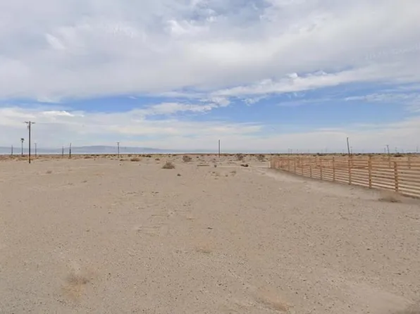 2964 Coventry Ave, Thermal, CA 92274