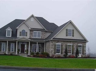 1208 Summit Way, Mechanicsburg, PA 17050