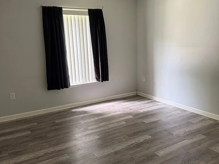 1372 Pine Ridge Cir E #133-A2 — Photo 20