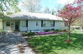 2nd image of 1205 Woodmont Dr