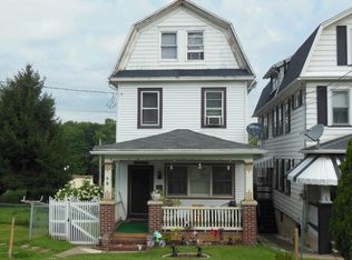 8 W Kirmar Ave, Nanticoke, PA 18634