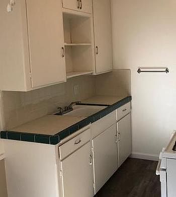 5th image of 1417 23rd St #Move