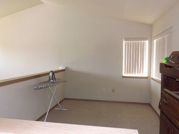 5th image of 2515 186th Street Ct E