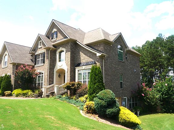 2nd image of 818 Treeline Dr SW #86