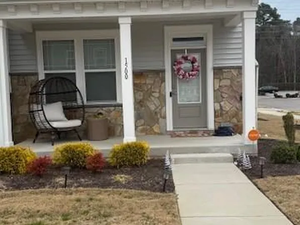 1500 Stanford Ln, Newport News, VA 23608