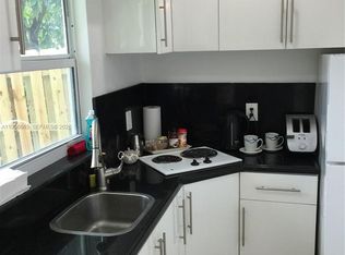 223 SW 10th St #0, Hallandale, FL 33009