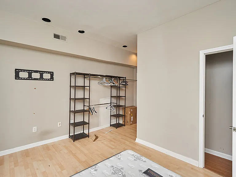 1710 U St NW #4 — Photo 5