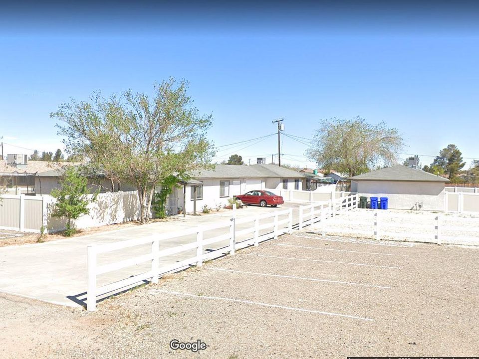 PLENTY OF GUEST PARKING W/ LARGE ENCLOSED BACK YARDS