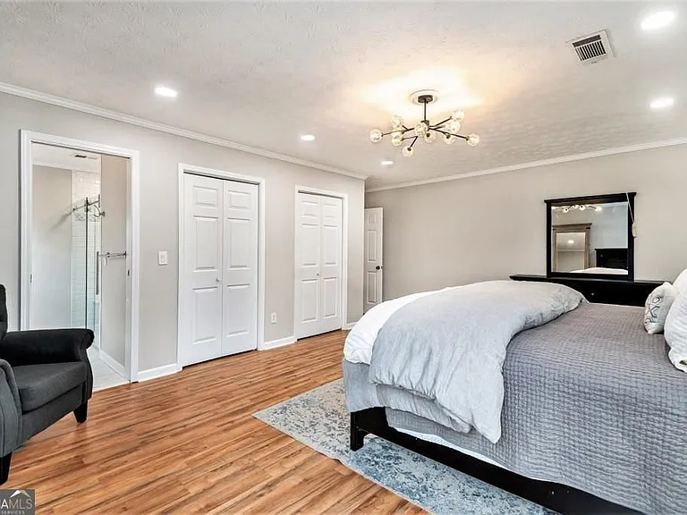 1118 Capital Club Cir — Photo 19