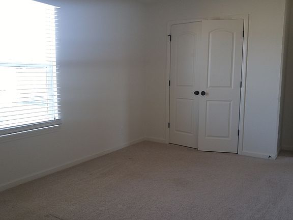 4th image of 2891 Biscayne Ct