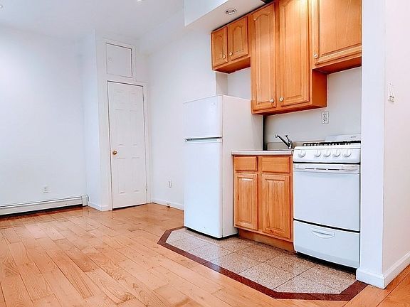 2nd image of 249 E 53rd St #1F